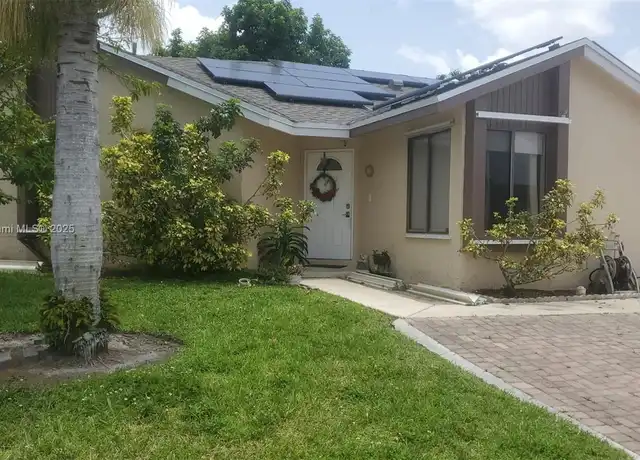 Property at 9598 Stones River Park Way, Boca Raton, FL, 33428, 3 beds, 2 baths, [object Object]