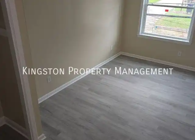Property at 126 E Main St Unit 1, Carlisle, KY, 40311, 2 beds, 1 bath, [object Object]
