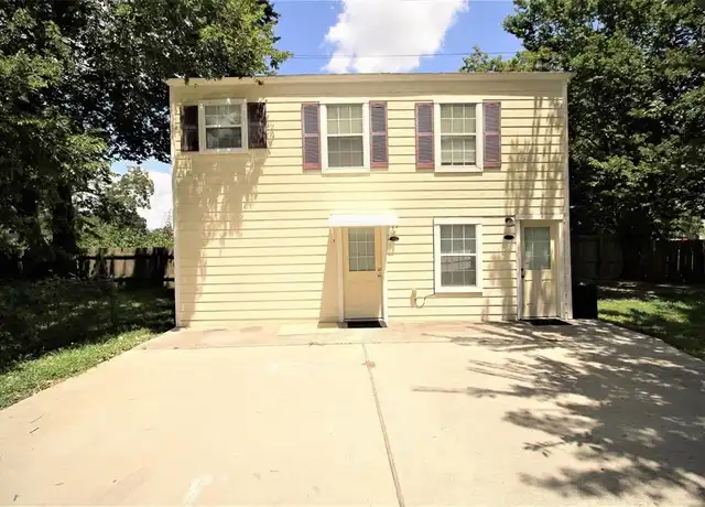 Property at 422 W Burleson St, Wharton, TX, 77488, 1 bed, 1 bath, [object Object]