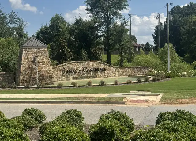 Property at 14686 London Ln, Athens, AL, 35613, 4 beds, 2 baths, [object Object]