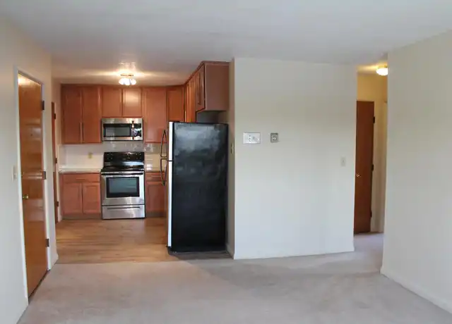 Property at 163 Lexington St Unit 26, Auburndale, MA, 02466, 1 bed, 1 bath, [object Object]