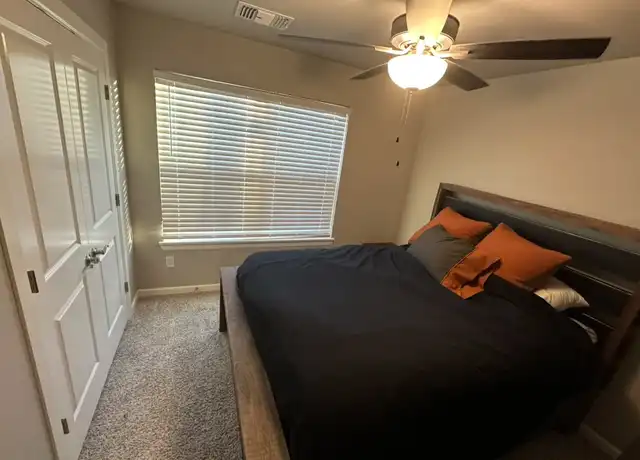Property at 15913 Vermillion Dr, Edmond, OK, 73013, 4 beds, 2 baths, [object Object]