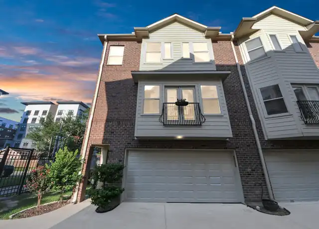 Property at 911 W 21st St Unit A, Houston, TX, 77008, 3 beds, 3.5 baths, [object Object]
