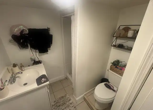 Property at 73 Bailey Rd Unit B, Somerville, MA, 02145, 1 bed, 1 bath, [object Object]
