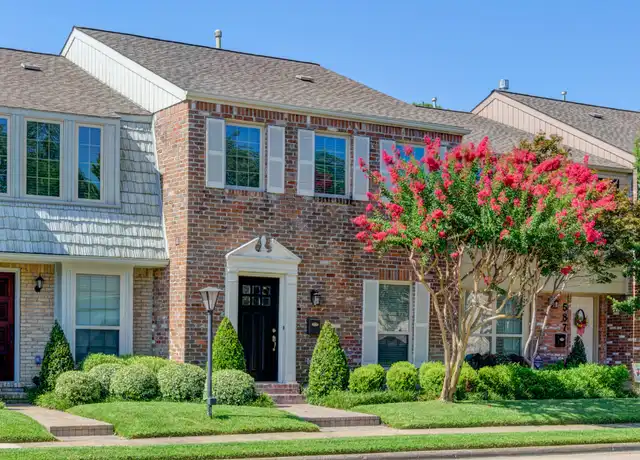 Property at 5869 Valley Forge Dr #102, Houston, TX, 77057, 2 beds, 1.5 baths, [object Object]