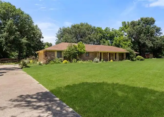 Property at 2360 Waketon Rd, Flower Mound, TX, 75028, 3 beds, 2 baths, [object Object]