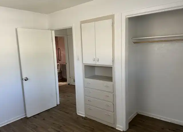 Property at 218 E Valley Rd, Harker Heights, TX, 76548, 2 beds, 1 bath, [object Object]