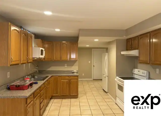 Property at 181 Washington St, Dedham, MA, 02026, 2 beds, 1 bath, [object Object]