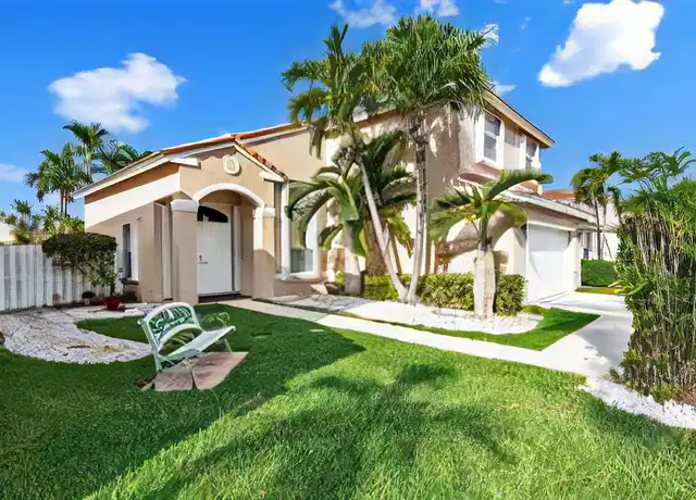 Property at 18910 NW 10th Ter, Pembroke Pines, FL, 33029, 4 beds, 2 baths, [object Object]