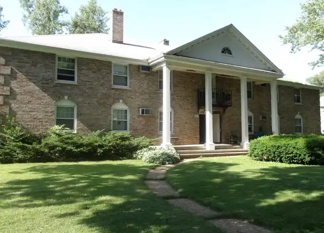 Property at 130 Sunny Meade Ln Unit 130-4, Madison, WI, 53713, 2 beds, 1 bath, [object Object]