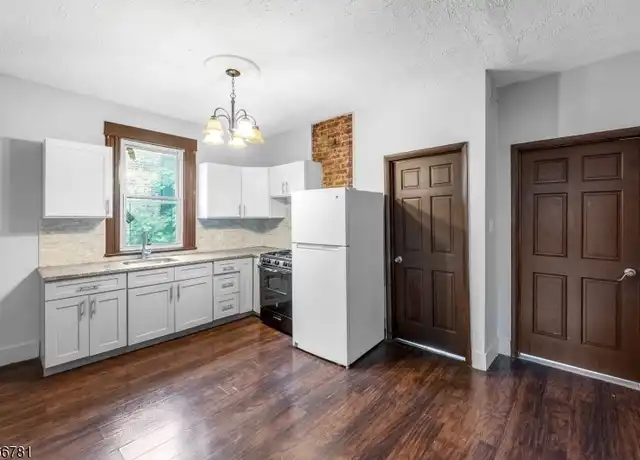 Property at 265 Fulton Ave, Jersey City, NJ, 07305, 3 beds, 2 baths, [object Object]