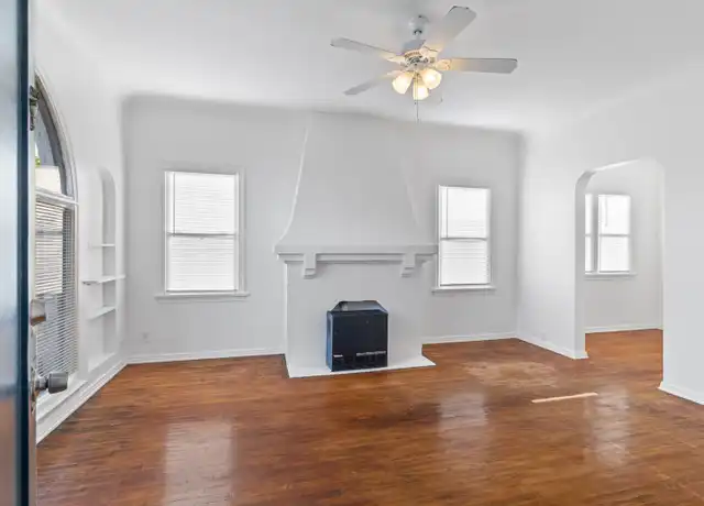 Property at 1115 E Broadway Unit 06, Long Beach, CA, 90802, 0 beds, 1 bath, [object Object]