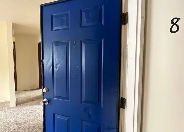 Property at 16005 E Burnside St Unit 08, Portland, OR, 97233, 2 beds, 1 bath, [object Object]