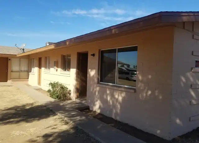 Property at 5936 W Crestwood Way Unit 2, Glendale, AZ, 85301, 1 bed, 1 bath, [object Object]