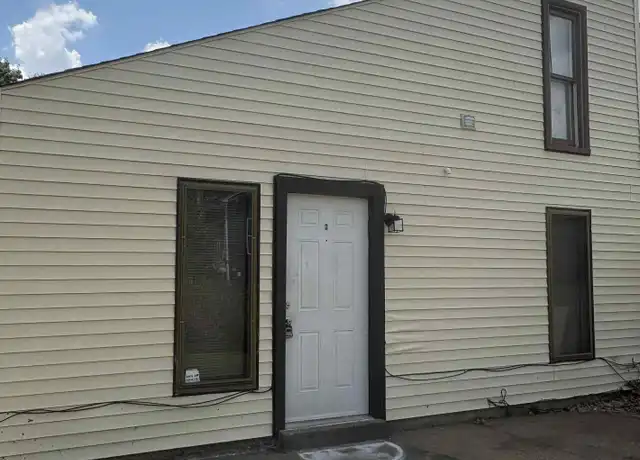 Property at 1608 Highland Way Unit 3, Bowling Green, KY, 42104, 1 bed, 1 bath, [object Object]