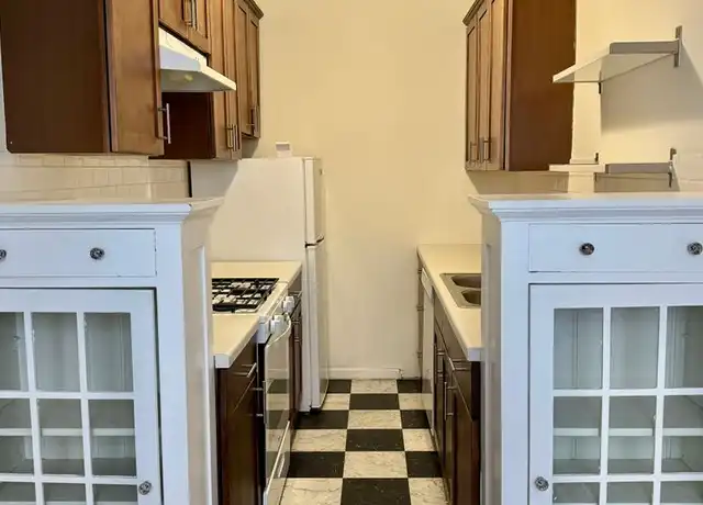 Property at 2905 Dean Pkwy Unit 15-107, Minneapolis, MN, 55416, 1 bed, 1 bath, [object Object]