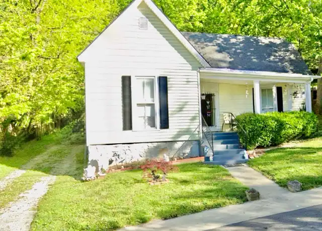 Property at 610 Polsgrove St, Frankfort, KY, 40601, 3 beds, 1 bath, [object Object]