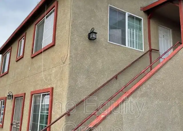 Property at 32606 Road 124 Unit 5, Visalia, CA, 93291, 1 bed, 1 bath, [object Object]