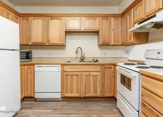 Property at 634 E 73rd Ave Unit D, Anchorage, AK, 99518, 1 bed, 1 bath, [object Object]