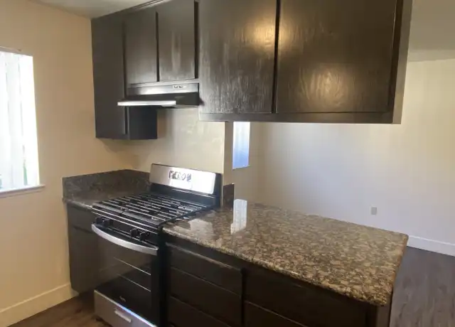 Property at 3000 Jade Way, Modesto, CA, 95355, 2 beds, 1 bath, [object Object]