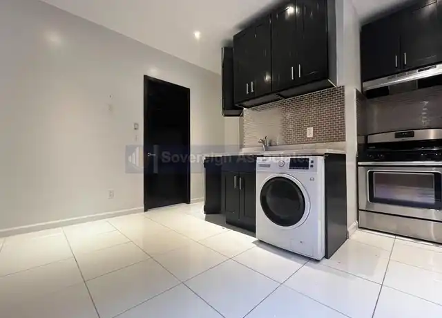Property at 342 Manhattan Ave Unit 5S, New York, NY, 10026, 4 beds, 1 bath, [object Object]