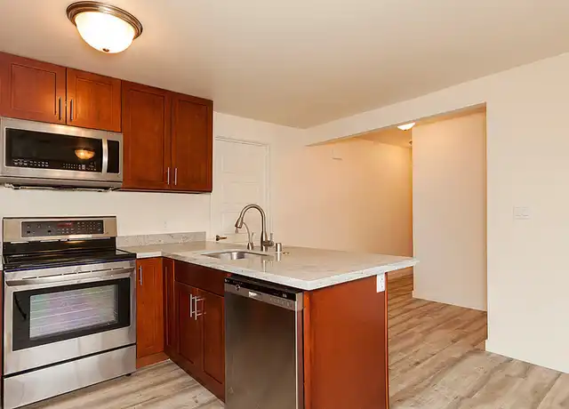 Property at 7522 24th Ave NW Unit 3, Seattle, WA, 98117, 3 beds, 2 baths, [object Object]