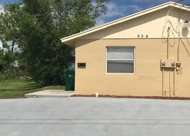 Property at 936 W 9th St #2, Riviera Beach, FL, 33404, 3 beds, 1 bath, [object Object]