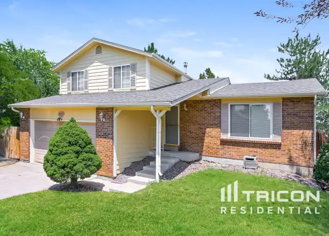 Property at 4170 S Biscay Cir, Aurora, CO, 80013, 3 beds, 2.5 baths, [object Object]
