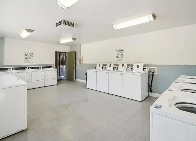 Photo of 42125 Idaho St, Palm Desert, CA 92211