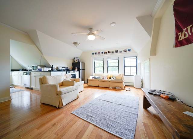 Photo of 219 Commonwealth Ave Unit 46, Chestnut Hill, MA 02467
