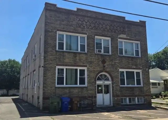 Property at 249 W Linden Ave Unit 2, Linden, NJ, 07036, 2 beds, 2 baths, [object Object]