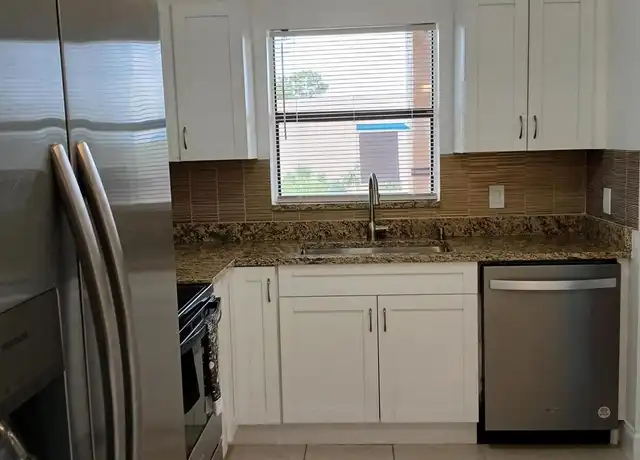 Property at 4760 Lucerne Lakes Blvd E Unit 405, Greenacres, FL, 33467, 1 bed, 1.5 baths, [object Object]