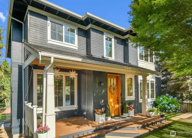 Property at 3228 36th Ave W, Seattle, WA, 98199, 6 beds, 4 baths, [object Object]