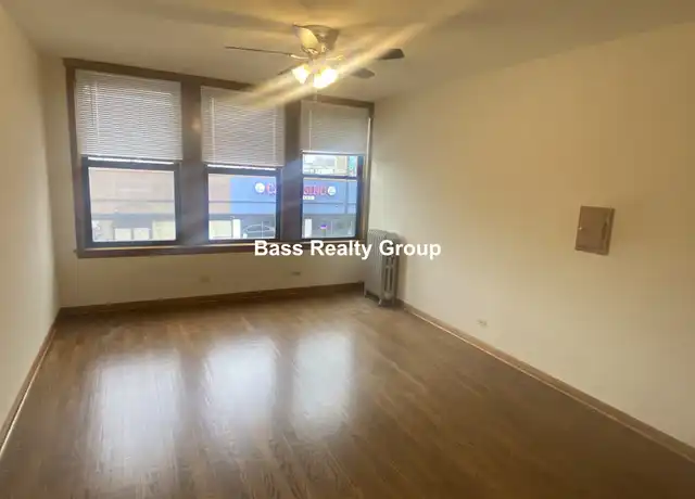 Property at 4806 N Kedzie Ave Unit 205, Chicago, IL, 60625, 0 beds, 1 bath, [object Object]