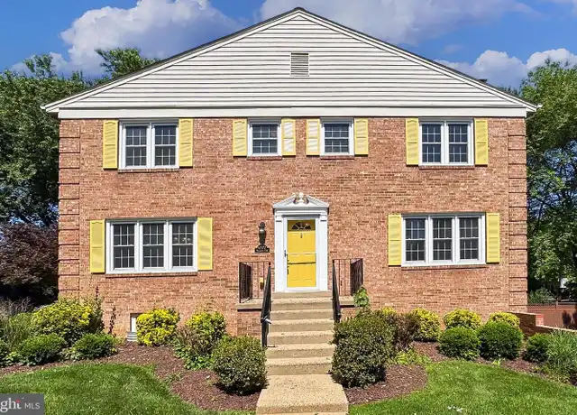 Property at 6572 Flagmaker Ct, Falls Church, VA, 22042, 4 beds, 3.5 baths, [object Object]