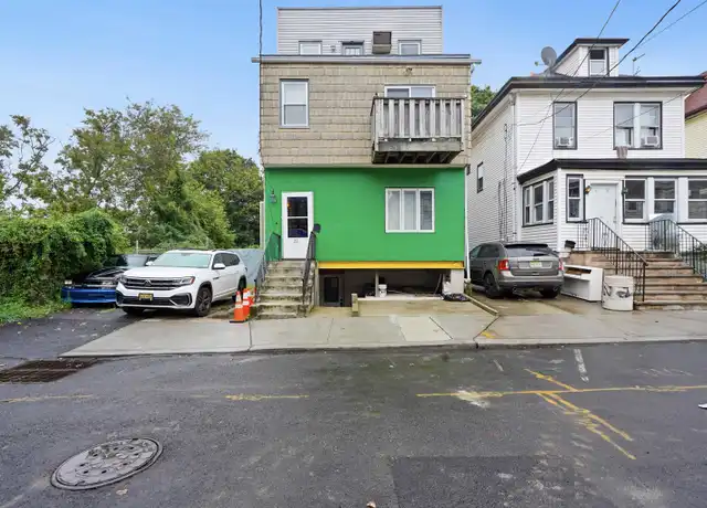 Property at 22 Wegman Ct #1, Jersey City, NJ, 07305, 4 beds, 1.5 baths, [object Object]