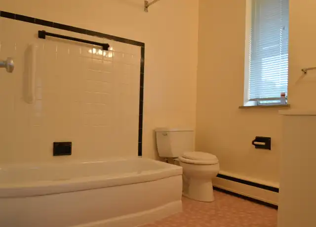 Property at 1100 East Ave Unit 3C, Rochester, NY, 14607, 1 bed, 1 bath, [object Object]