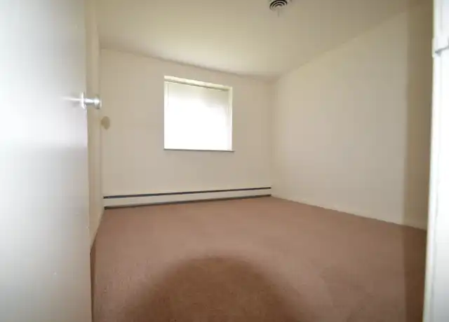 Property at 1100 East Ave Unit 3B, Rochester, NY, 14607, 1 bed, 1 bath, [object Object]