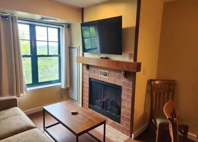 Property at 200 Route 94 #239, Vernon, NJ, 07462, 1 bed, 1 bath, [object Object]