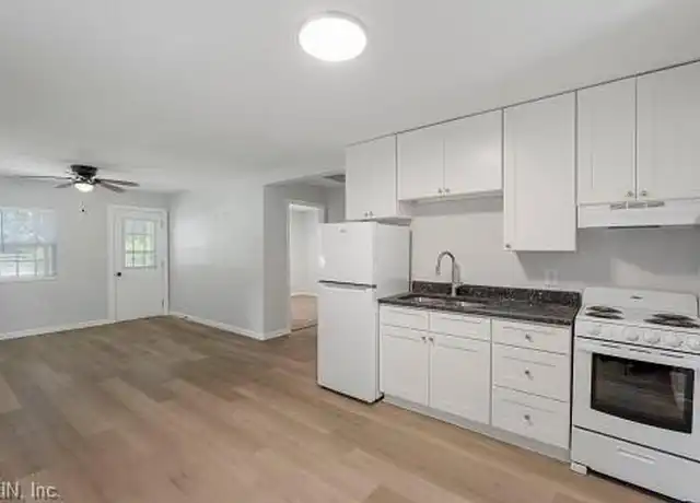 Property at 1448 Whaleyville Blvd, Suffolk, VA, 23434, 2 beds, 1 bath, [object Object]