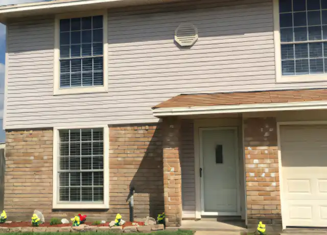 Property at 3 Dallas Ct #1, Angleton, TX, 77515, 3 beds, 3 baths, [object Object]