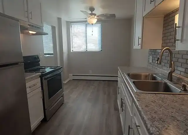 Property at St. Anthony Park Apartments - 1365 Eustis St, Saint Paul, MN, 55108, 1 bed, 1 bath, [object Object]