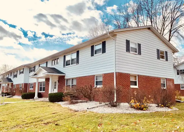 Property at Parkview Manor - 1407 Parkway Dr, Port Washington, WI, 53074, 2 beds, 1 bath, [object Object]