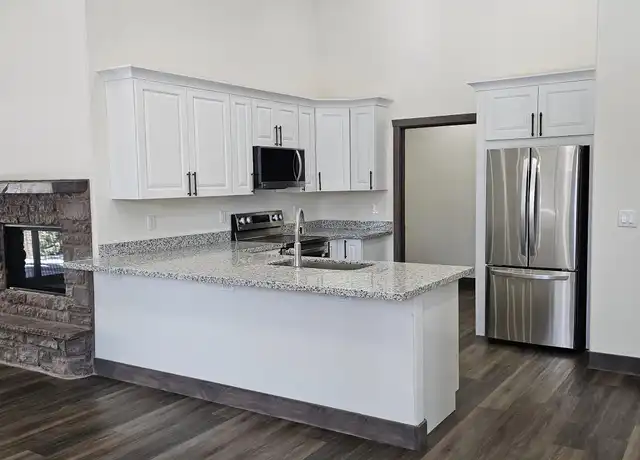 Property at 2850 W Villa Loop Unit 1, Show Low, AZ, 85901, 3 beds, 2 baths, [object Object]