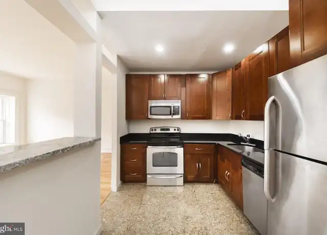 Property at 2011 Spruce St Unit 1R, Philadelphia, PA, 19103, 1 bed, 1 bath, [object Object]