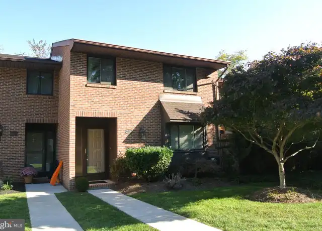 Property at 2209 Chapel Valley Ln, Lutherville Timonium, MD, 21093, 3 beds, 2.5 baths, [object Object]