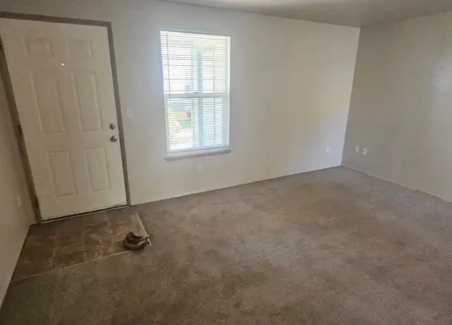 Property at 1931 S I St Unit 1, Tacoma, WA, 98405, 2 beds, 1 bath, [object Object]