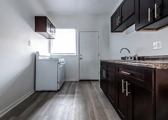 Property at 6160-6212 S Martin Luther King Dr - 6160 S King Dr, Chicago, IL, 60637, 2 beds, 1 bath, [object Object]