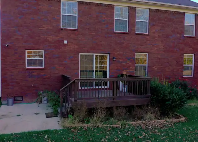Property at 1405 Bostwick Ln, Louisville, KY, 40245, 4 beds, 2.5 baths, [object Object]