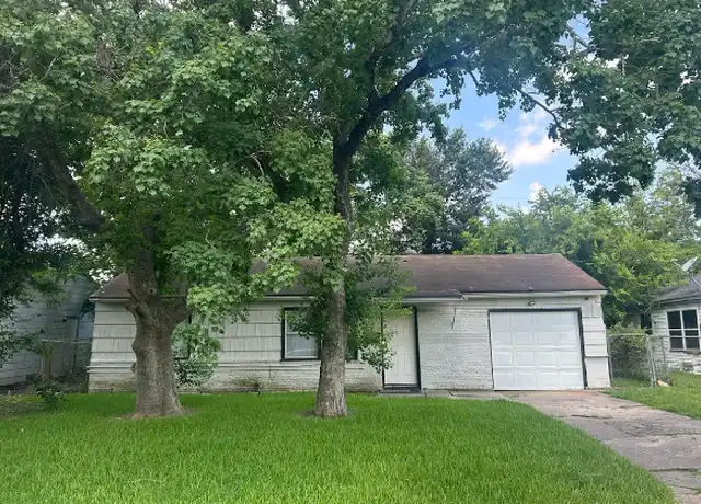 Property at 10510 Cathedral Dr, Houston, TX, 77051, 3 beds, 1 bath, [object Object]